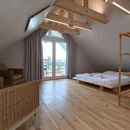 Cetri Veji Hotell Jurkalne Eksteriør bilde